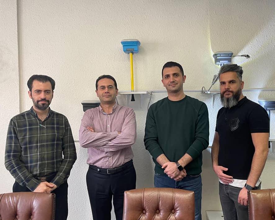 بررسی و رفع مشکلات بخش فروش برای سال 1400